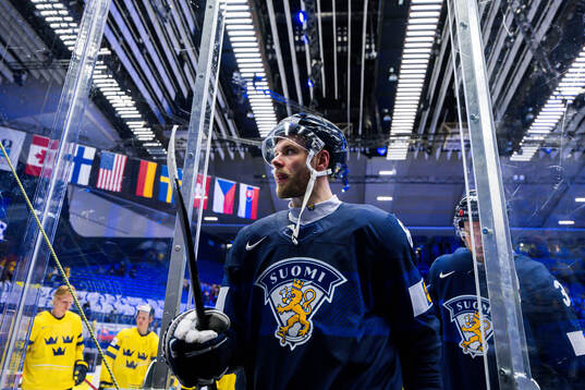 Liro Pakarinen of Finland looks dejected