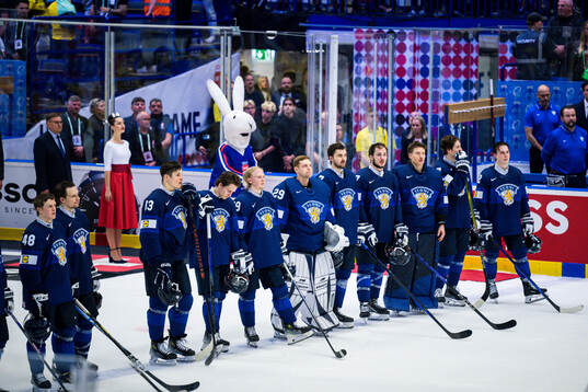 Players of Finland looks dejected