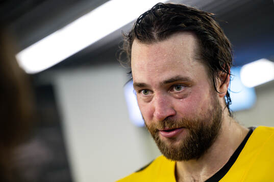 Victor Hedman of Sweden