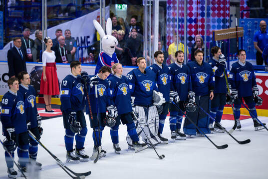 Players of Finland looks dejected