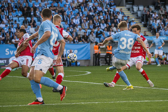Malmö FFs Hugo Bolin gör 1-0
