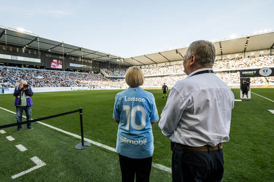 Carina Jönsson och Anders Pålsson, ordförande Malmö FF
