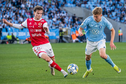 Kalmars Jacob Trenskow och Malmö FFs Hugo Bolin