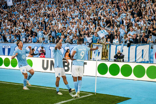 Malmö FFs Isaac Kiese Thelin jublar