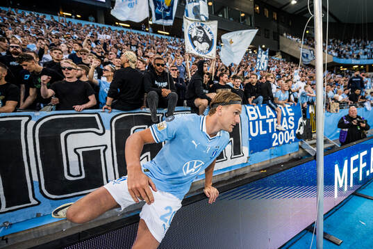 Malmö FFs Erik Botheim jublar