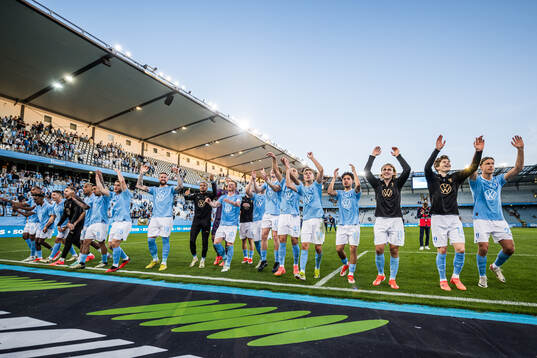 Malmö FFs spelare jublar