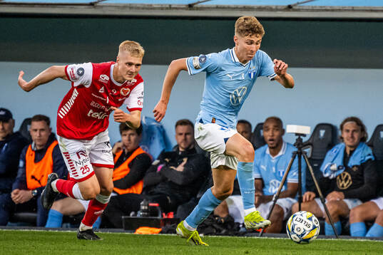 Kalmars Rony Jansson och Malmö FFs Hugo Bolin