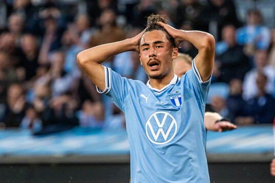 Malmö FFs Adrian Skogmar deppar