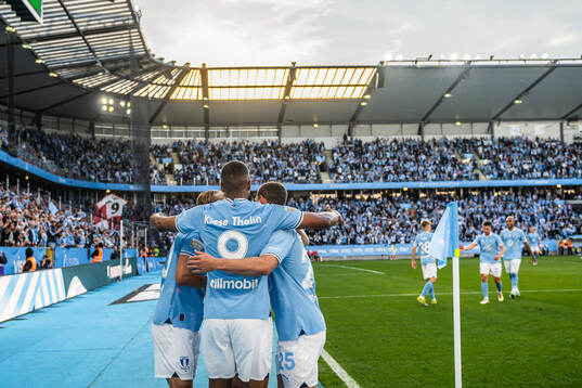 Malmö FFs Isaac Kiese Thelin jublar