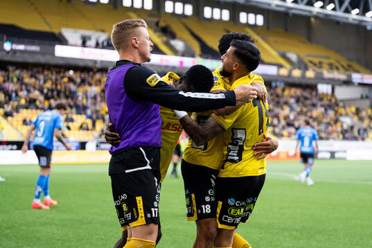 Elfsborgs spelare jublar