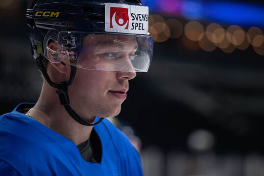 Lucas Raymond of Sweden at a practice session