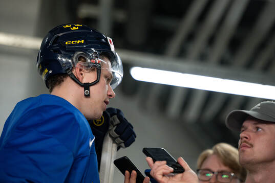 Lucas Raymond of Sweden