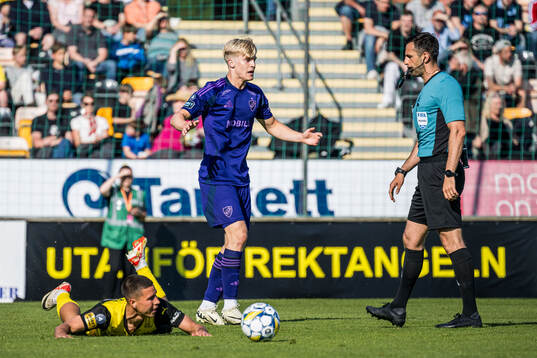 Mjällbys Nicklas Røjkjær, Djurgårdens Lucas Bergvall