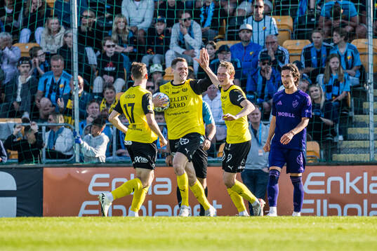 Mjällbys Elliot Stroud, Jacob Bergström och Alexander