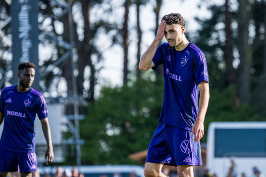 Djurgårdens Deniz Hummet deppar