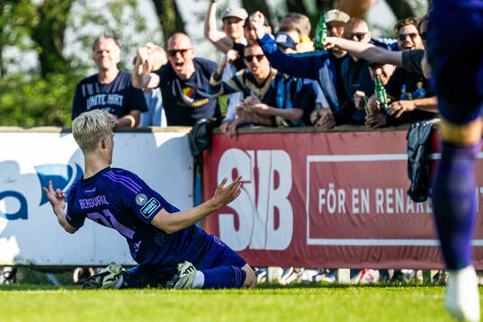 Djurgårdens Lucas Bergvall jublar