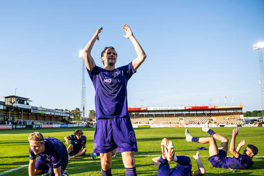 Djurgårdens Albin Ekdal jublar