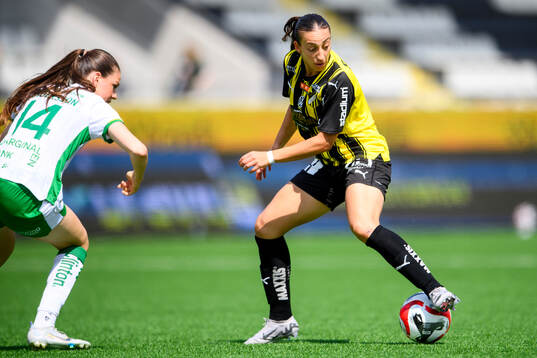 Hammarbys Bella Andersson och Häckens Rusul Rosa Kafaji
