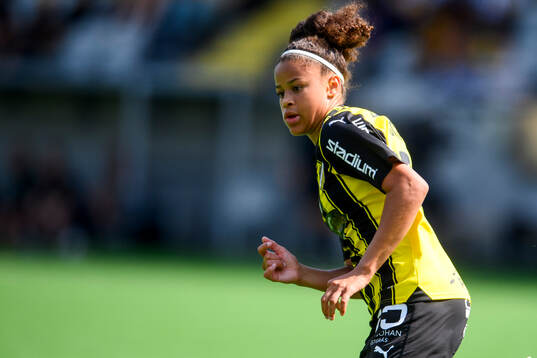 Häckens Felicia Schröder