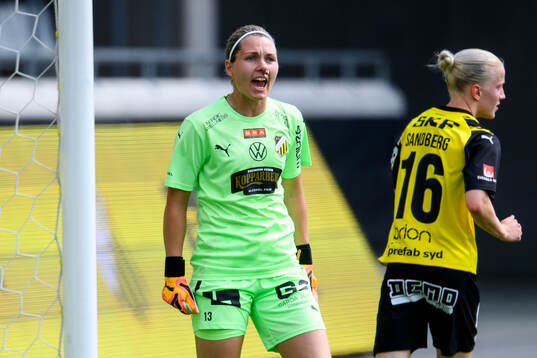 Häckens målvakt Jennifer Falk
