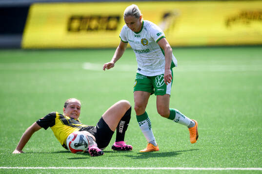 Häckens Alice Bergström och Hammarbys Jonna Andersson