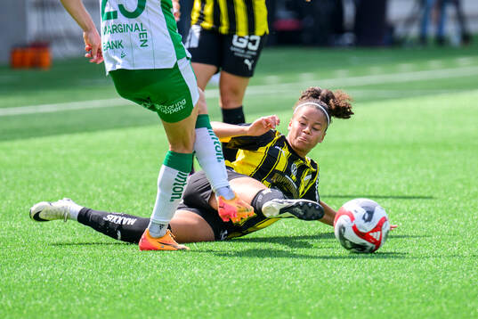 Häckens Felicia Schröder
