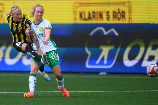 Häckens Filippa Curmark och Hammarbys Julia Roddar