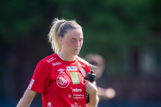 KIF Örebros Ida Björnberg deppar
