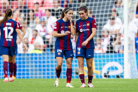 Aitana Bonmati and Mariona Caldentey of Barcelona