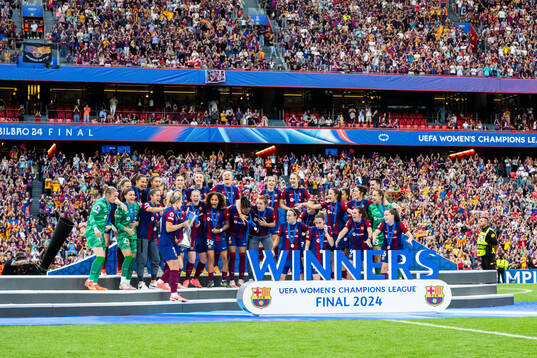 Players of Barcelona celebrate