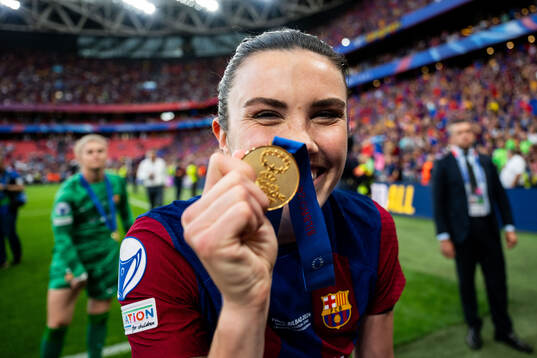 Ingrid Syrstad Engen of Barcelona celebrates