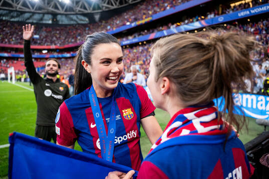 Ingrid Syrstad Engen of Barcelona celebrates