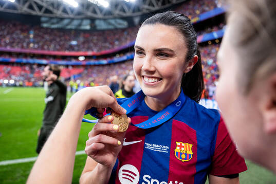 Ingrid Syrstad Engen of Barcelona celebrates