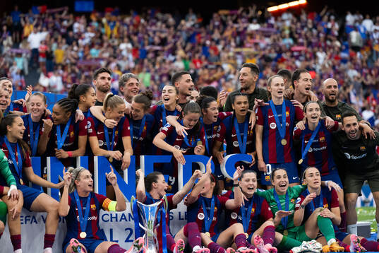 Players of Barcelona celebrate
