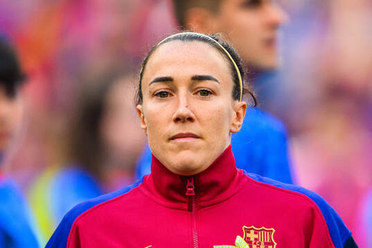Lucy Bronze of Barcelona