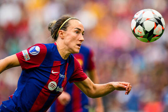 Lucy Bronze of Barcelona