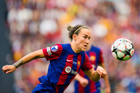 Lucy Bronze of Barcelona