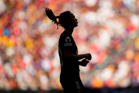 Silhouette of Caroline Graham Hansen of Barcelona