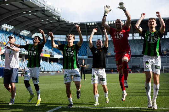 GAIS spelare jublar