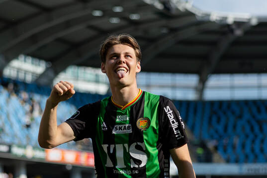 GAIS Axel Henriksson jublar