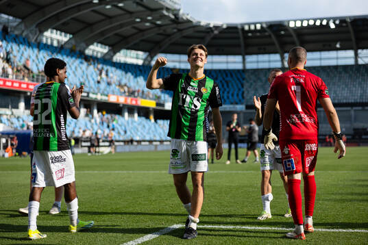GAIS Axel Henriksson jublar