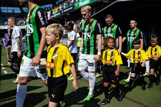 GAIS Robin Wendin Thomasson innan fotbollsmatchen i