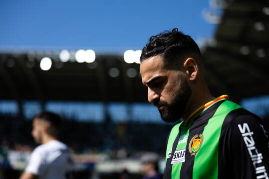 GAIS Mervan Celik innan fotbollsmatchen i Allsvenskan