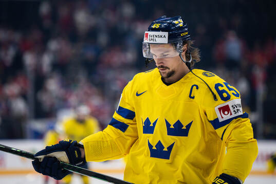 Erik Karlsson of Sweden