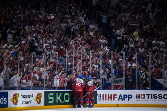 David Kämpf of Czech Republic celebrates with team mates