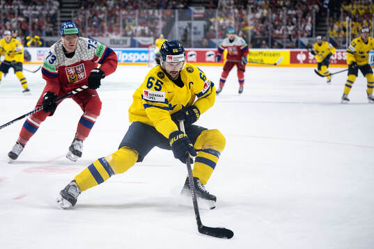 Erik Karlsson of Sweden
