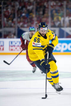 Erik Karlsson of Sweden