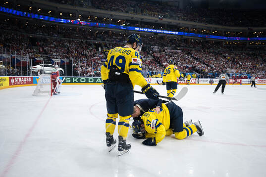 Isac Lundeström of Sweden receives medical attention