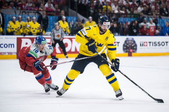 Ondrej Palat of Czech Republic and Victor Hedman of Sweden