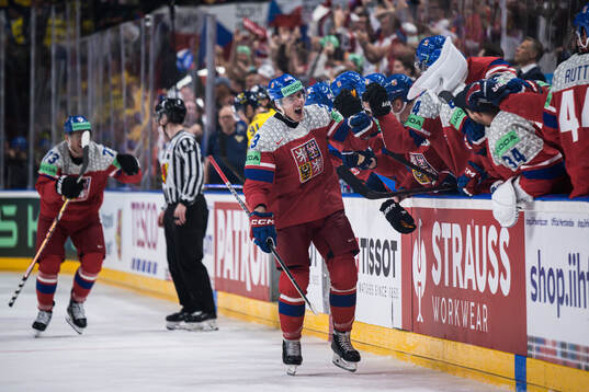 Lukas Sedlak of Czech Republic celebrates